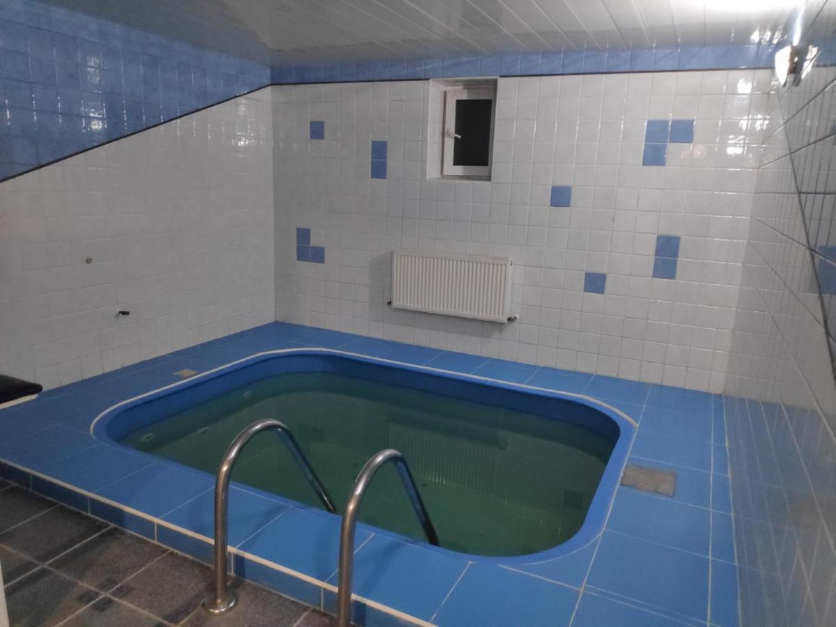 Mini Chisinau Hotel Zewnętrze zdjęcie
