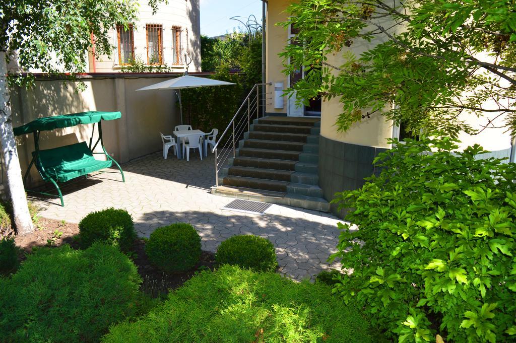 Mini Chisinau Hotel Zewnętrze zdjęcie