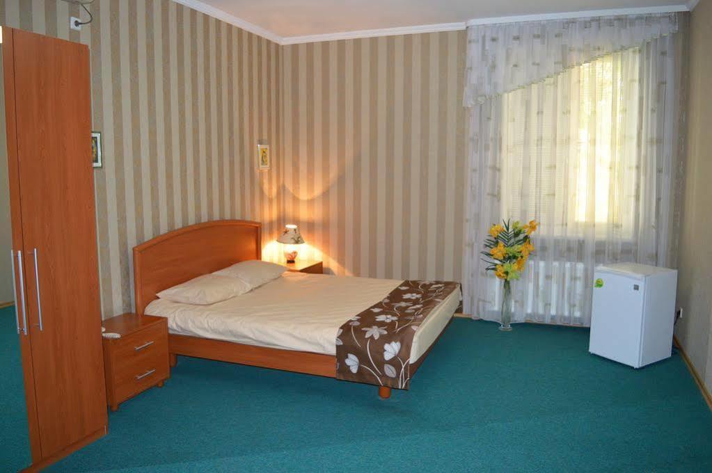 Mini Chisinau Hotel Zewnętrze zdjęcie